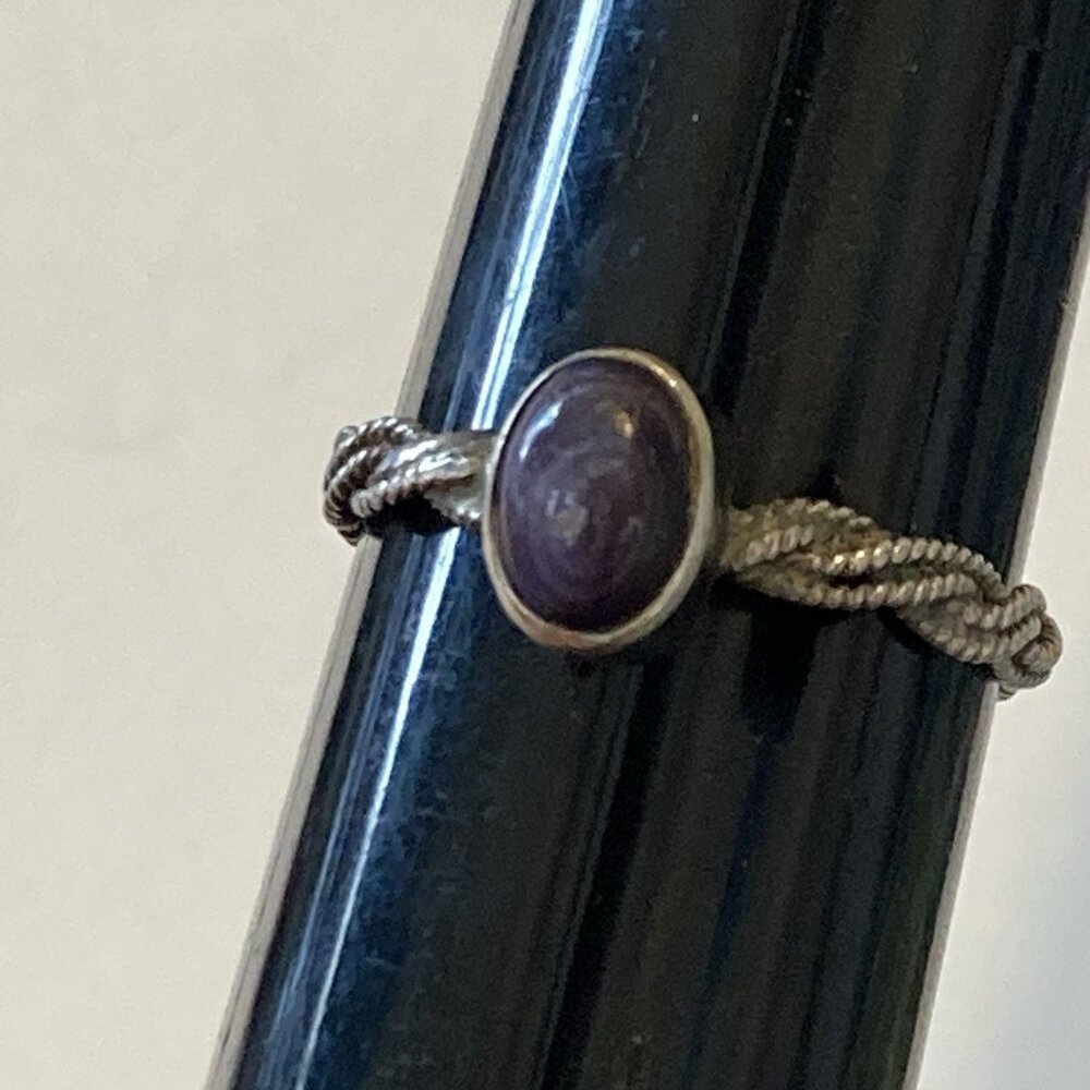Vintage Boho Ring Unmarked Braided Silver Tone Purple Stone Dainty Thin Band 7